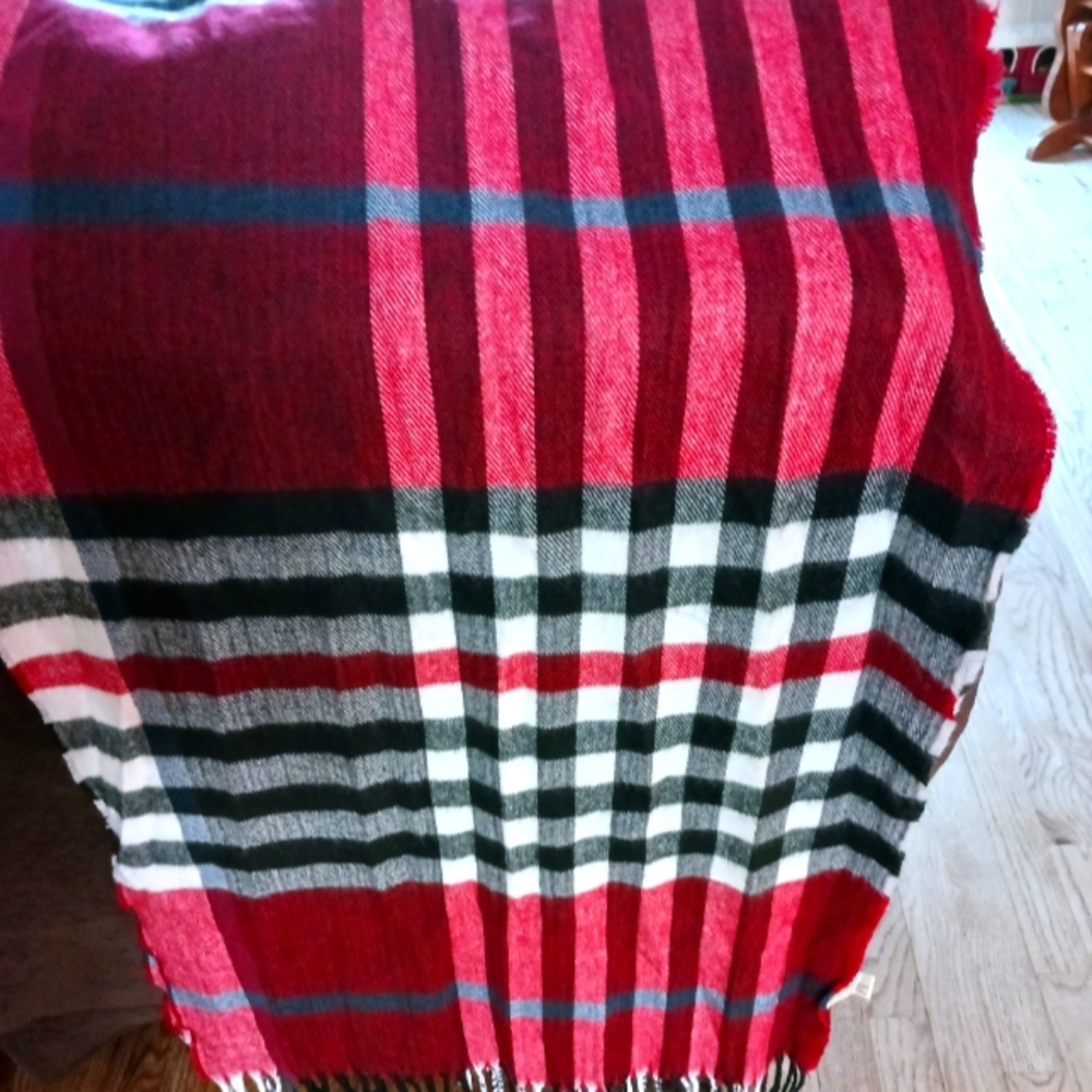 Fringe  Plaid, Red Black Blue White Scarf. Pre owned Very Soft.